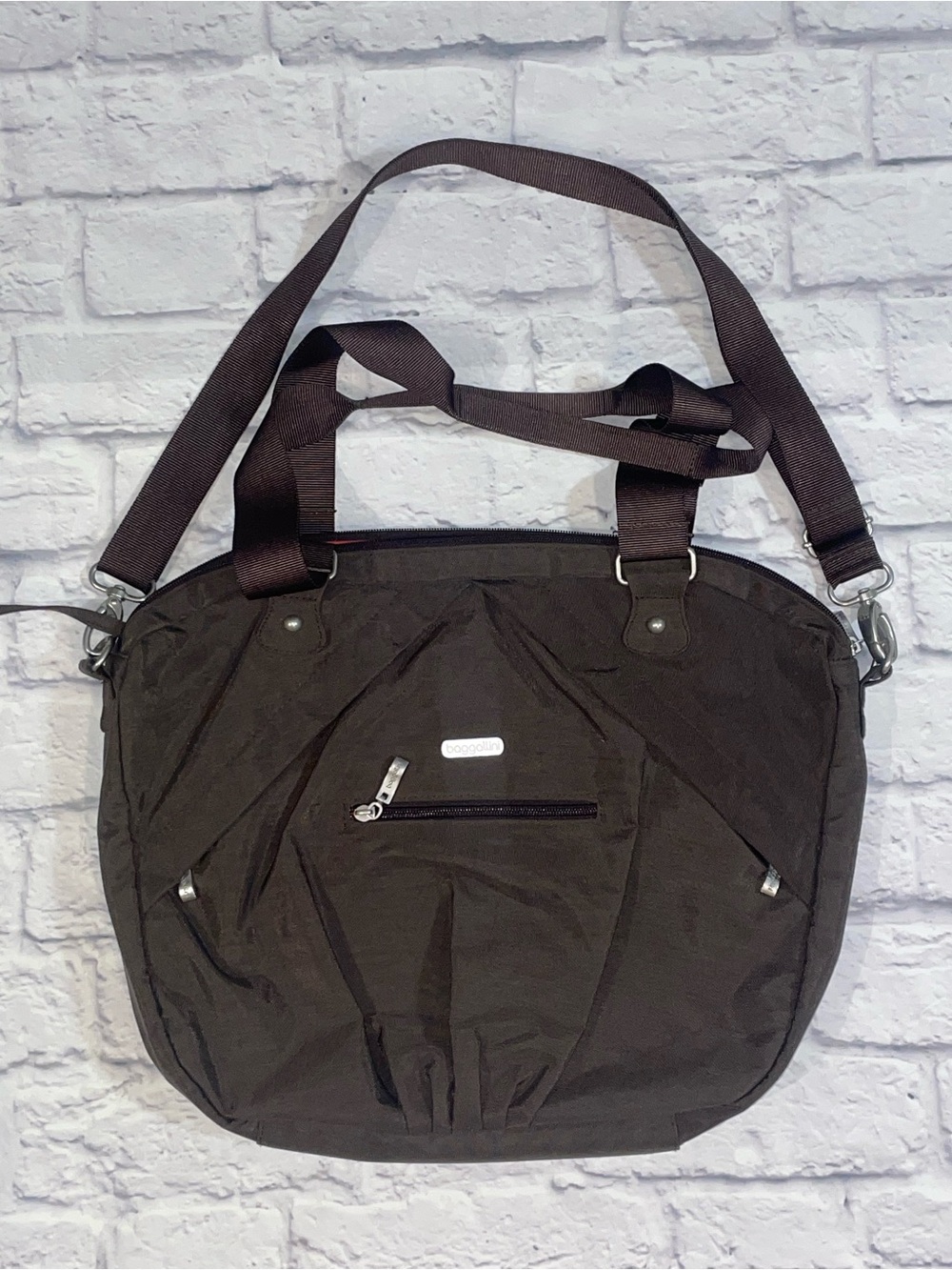 Baggallini Brown Tote with Silver Logo Plaque